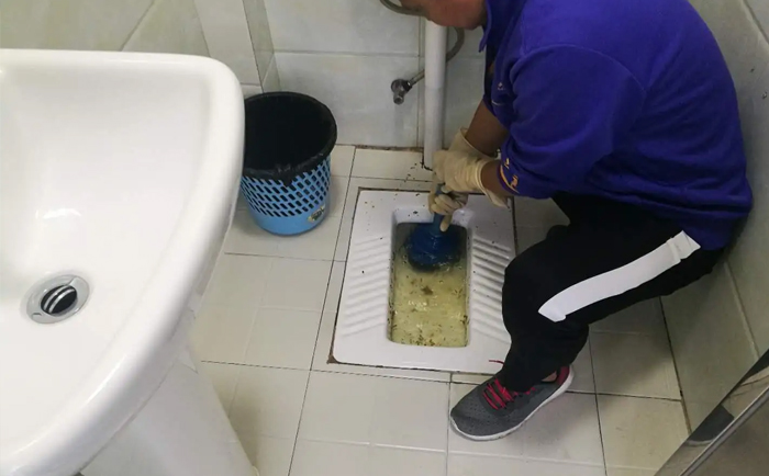 石碣镇疏通蹲坑